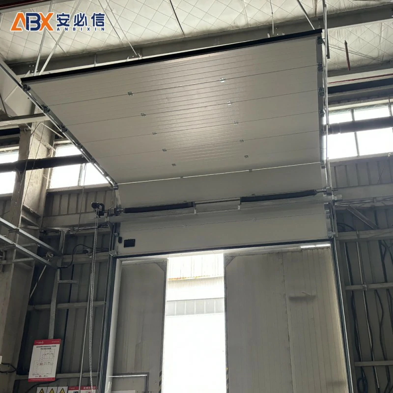 阿里翻板提升门